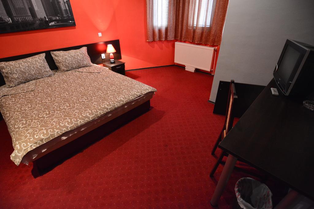 Villa Diamond Битола Экстерьер фото